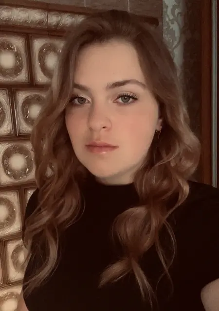 Я Вероніка, 19 років з Яворів, шукаю знайомство для спільні подорожі