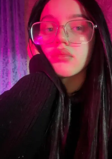 Валерия из Харькова, ищу на сайте приятное времяпровождение