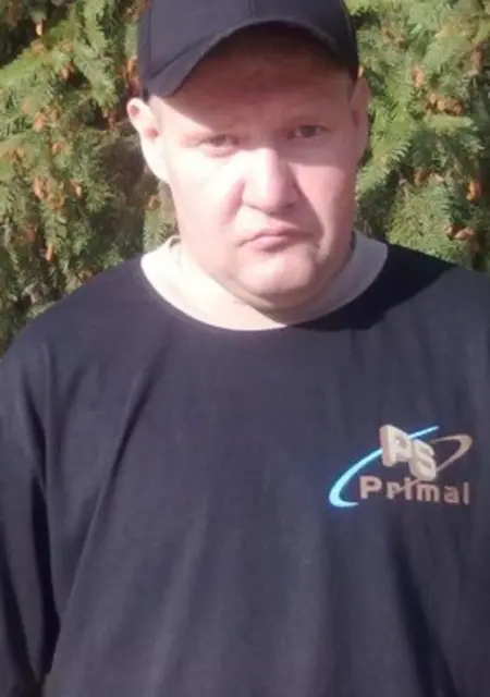 Виктор Кричалов из Киева, мне 51, познакомлюсь для вирта