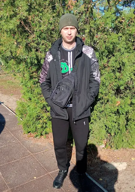 Я Костя, 34, из Павлограда, ищу знакомство для приятного времяпровождения