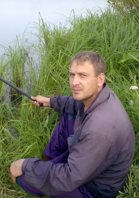 Alex з Горішніх Плавнів, мені 51 років, познайомлюсь для приємного проведення часу