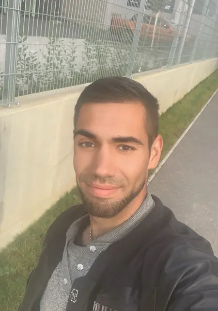 I'm Jiri, 35 from Gloucester, seeking connections for traveling