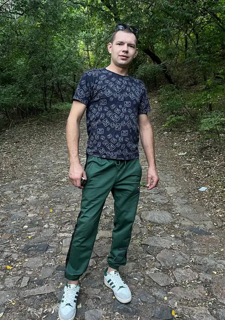 Артем из Мариуполя, мне 29, познакомлюсь без обязательств