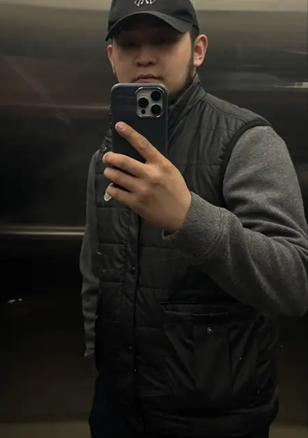 Я Beka, 24, из Караганды, ищу знакомство для открытые отношения