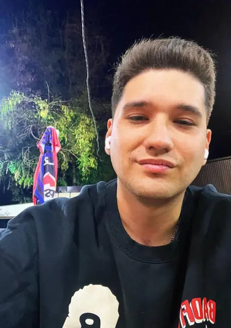 Я Artem, 22, знакомлюсь для общения в Ташкенте