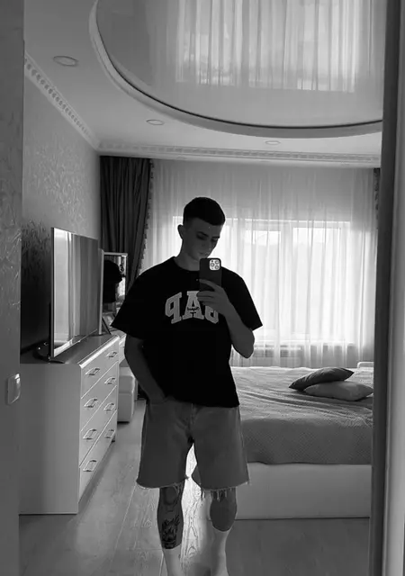 Я Максим, 18, знакомлюсь для постоянных отношений в Лондоне