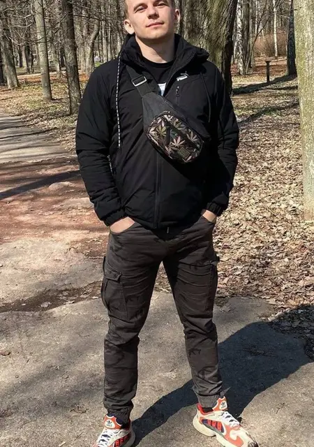 Я Алексей, 27, знакомлюсь для постоянных отношений в Сумах