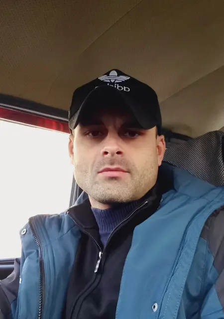 Я Денис, 39, знакомлюсь без обязательств в Мариуполе