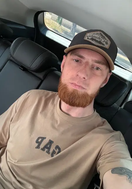 Иван из Старобельска, мне 31, познакомлюсь для дружбы