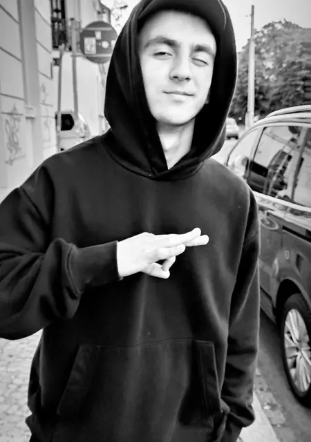 Andrii из Хельсинки, мне 21, познакомлюсь для вирта