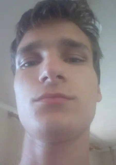 Кирилл из Мелитополя, мне 21, познакомлюсь для вирта