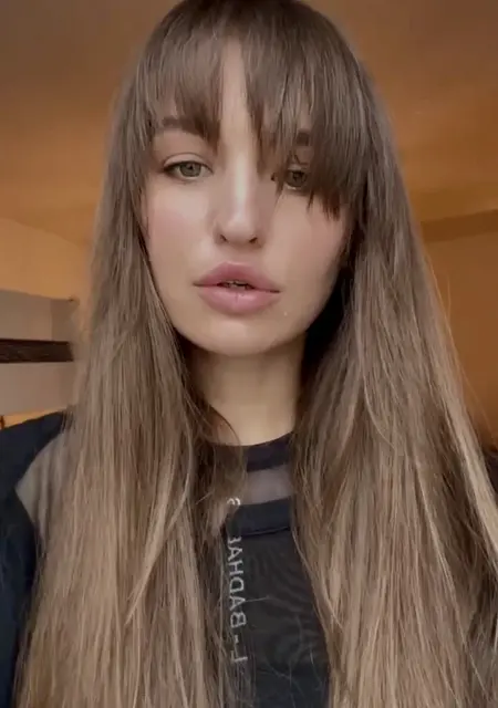 Я Саша, 35, из Вены, ищу знакомство для приятного времяпровождения