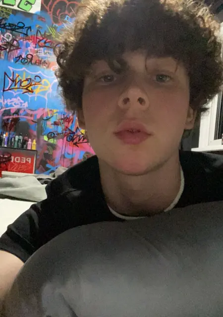 Malakye from Plymouth, 21 years old, ready to meet for one-night stand