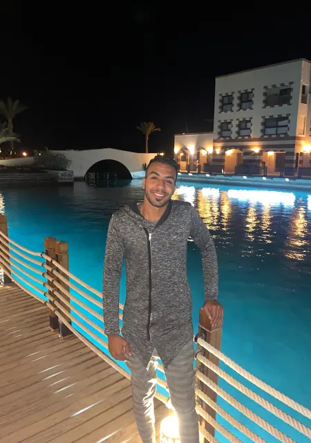 Я Ahmed, 28, из Луксор, ищу знакомства без обязательств