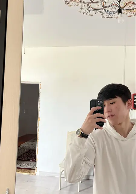 Я Nursultan, 22, знакомлюсь для постоянных отношений в Атырау