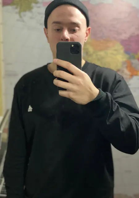 Я Стас, 20, знакомлюсь без обязательств в Хмельницком
