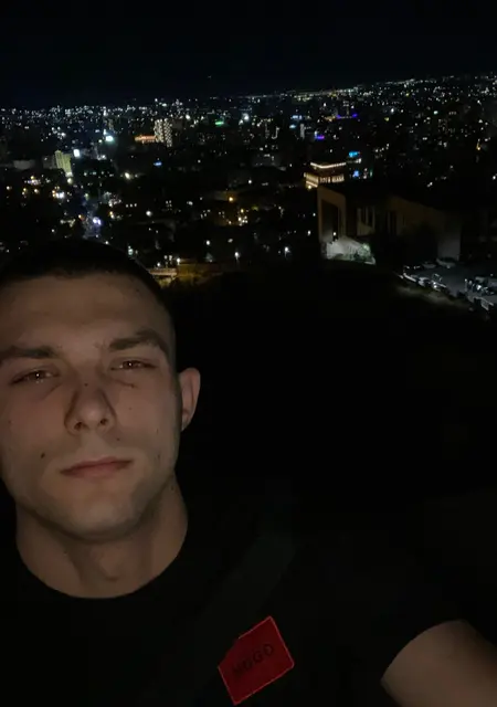 Я Сергей, 22, знакомлюсь для вирта в Гюмри