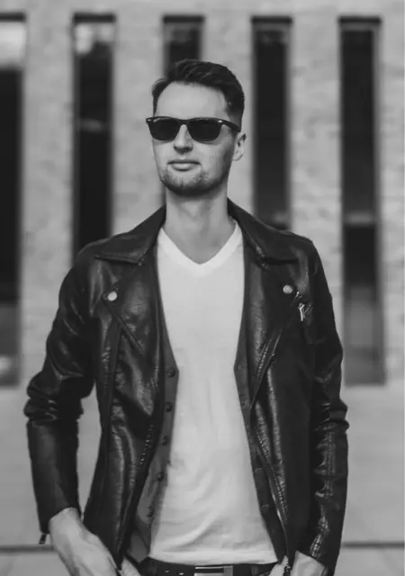 Я Pawe, 37, знакомлюсь на одну ночь в Катовице