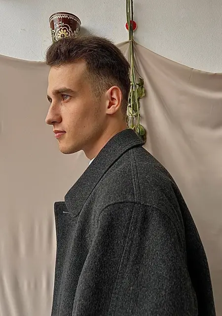 Олег из Косова, ищу на сайте знакомства без обязательств