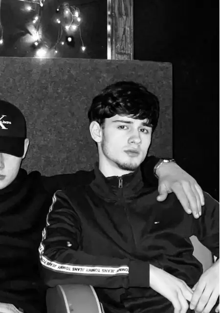 David из Киева, ищу на сайте знакомства на одну ночь