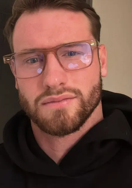 Я Дмитрий, 40, знакомлюсь для постоянных отношений в Салониках