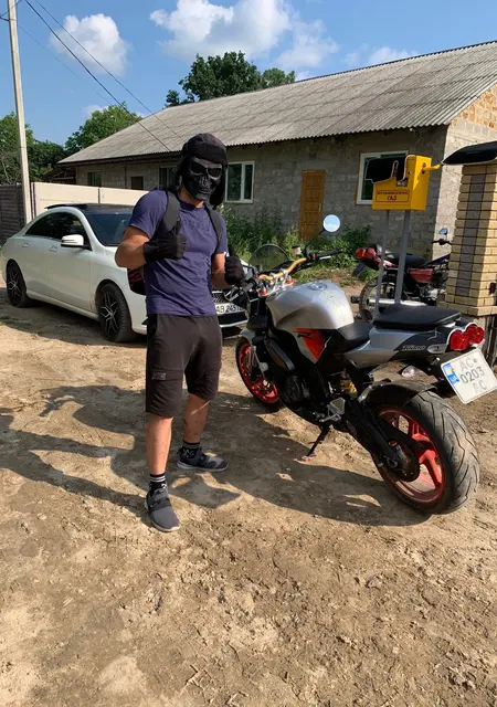 Юрий из Винницы, мне 31, познакомлюсь для дружбы