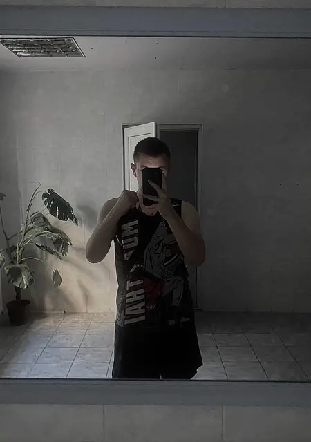 Я Егор, 23 років, знайомлюсь без зобов'язань у Краматорську