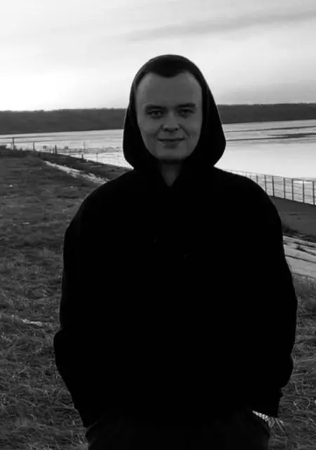 Я Капитан Николаев, 21, знакомлюсь на одну ночь в Ашдод