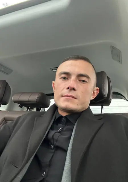 Я Константин, 27, из Макеевки, ищу знакомства без обязательств