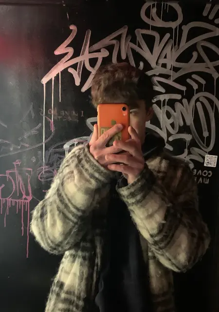 Gender из Иванова, мне 22, познакомлюсь на одну ночь