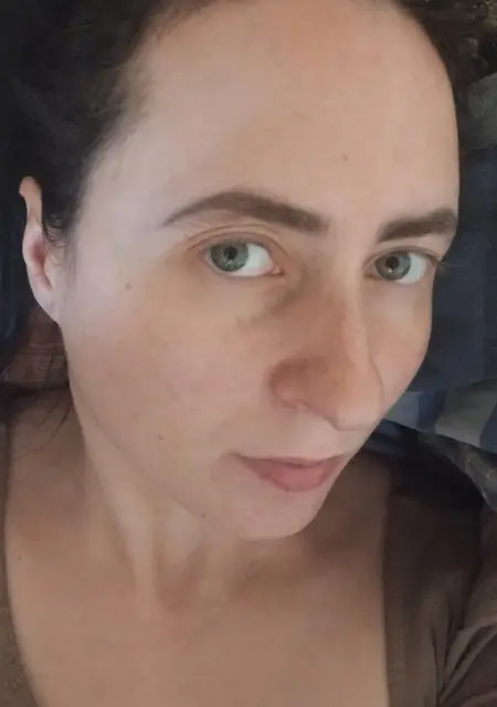 Алла из Львова, ищу на сайте приятное времяпровождение