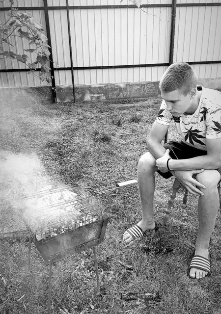 Дмитро из Черкасс, мне 20, познакомлюсь для постоянных отношений