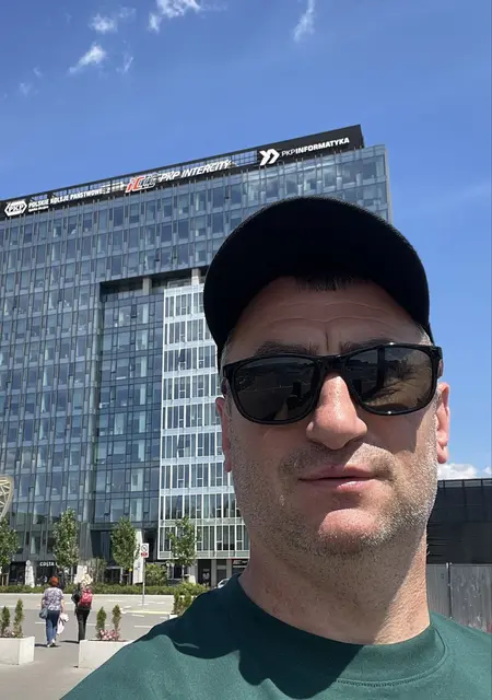 Я Аркадий, 46, знакомлюсь для постоянных отношений в Кишинёве