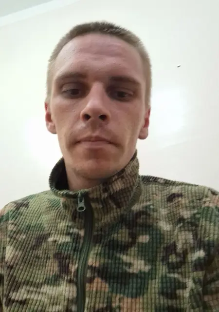 Я Даниил, 25 років, знайомлюсь без зобов'язань у Єнакієвому