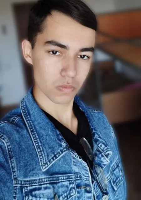 Дмитрий из Костаная, мне 20, познакомлюсь для общения