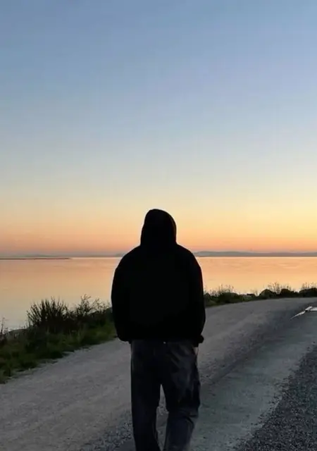 Я Павел, 22, из Налдвейка, ищу знакомства без обязательств