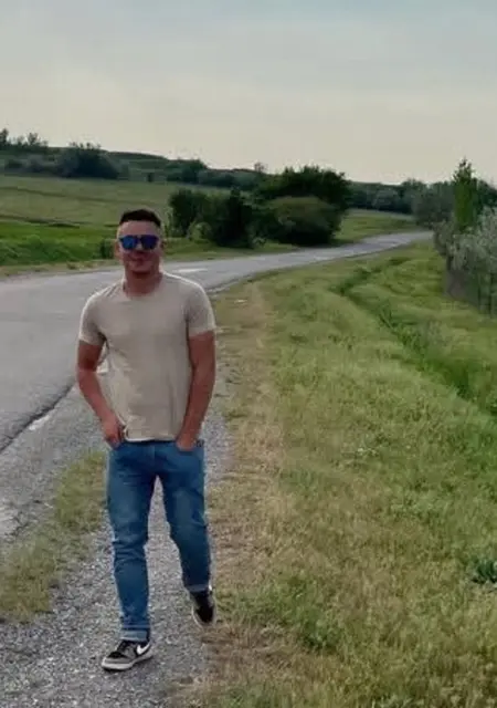 Стас из Шымкента, мне 25, познакомлюсь для приятного времяпровождения