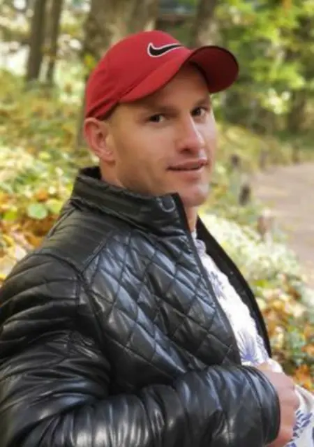 Диси з Одеси, мені 37 років, познайомлюсь для вірт