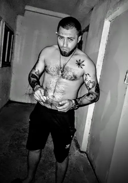 Alexandr из Амстердама, мне 28, познакомлюсь для вирта