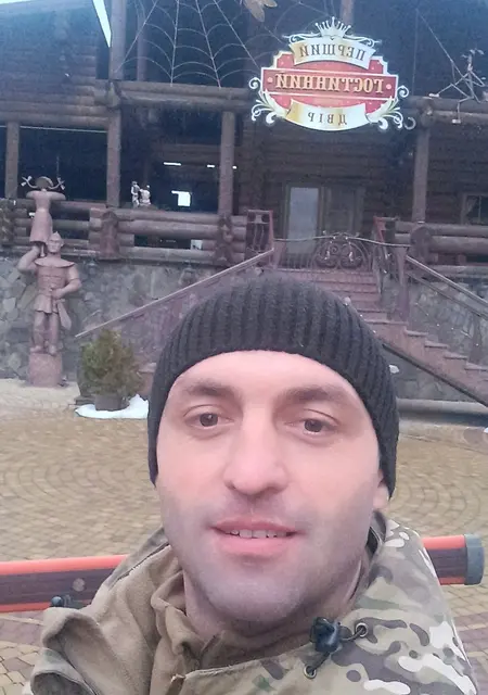 Я Сергей, 30, знакомлюсь на одну ночь в Горишних Плавнях