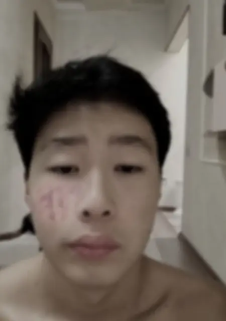 Эми из Бишкека, мне 25, познакомлюсь на одну ночь