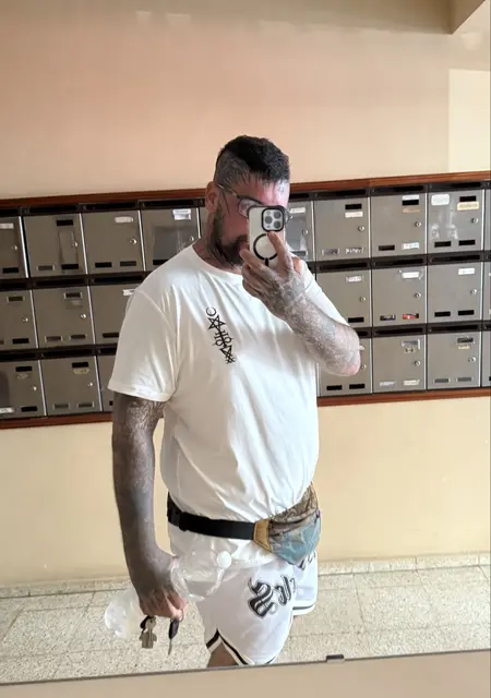 Carlos Ivan из Валенсии, мне 30, познакомлюсь на одну ночь