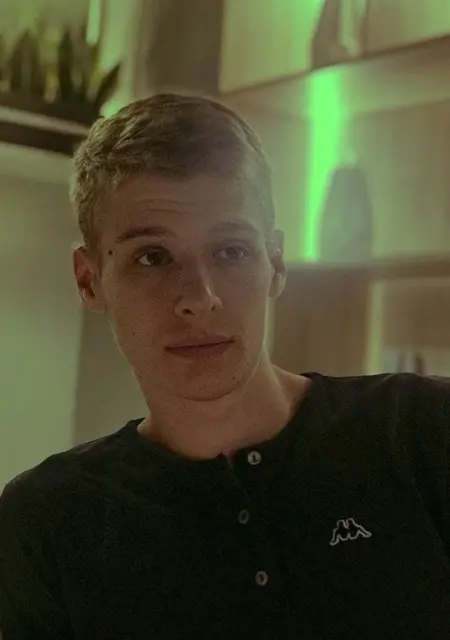 Charlie из Кропивницкого, ищу на сайте вирта