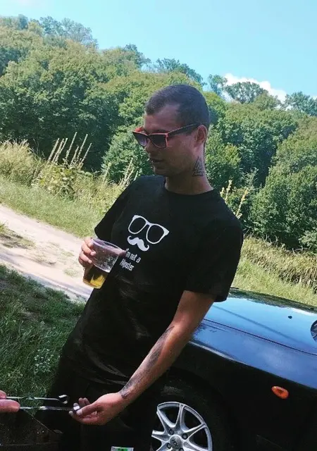 Сергій з Kovel, мені 23 років, познайомлюсь для приємного проведення часу