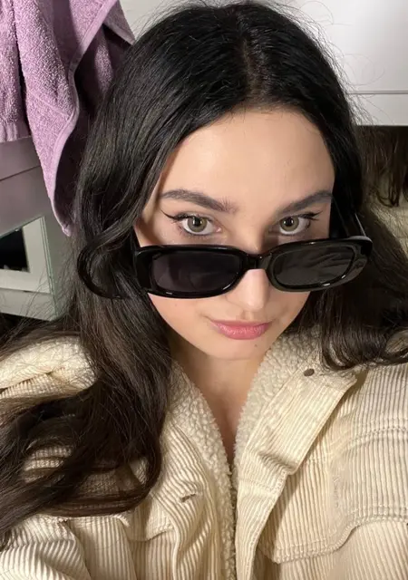 Олеся из Варшавы, ищу на сайте общение