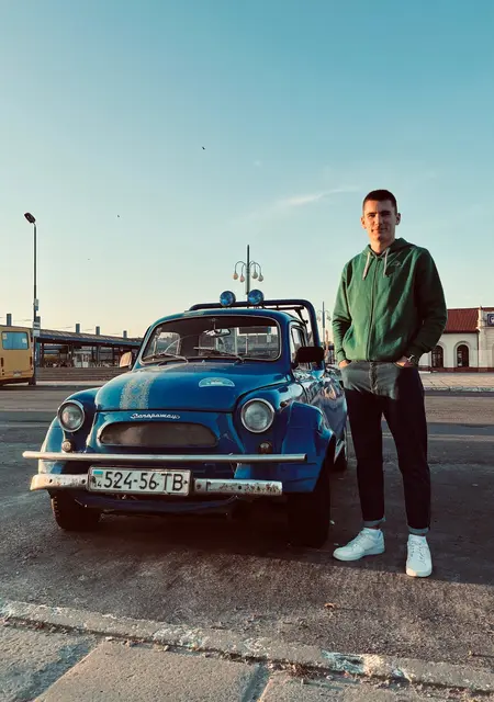 Александр из Бирмингема, мне 23, познакомлюсь для открытые отношения