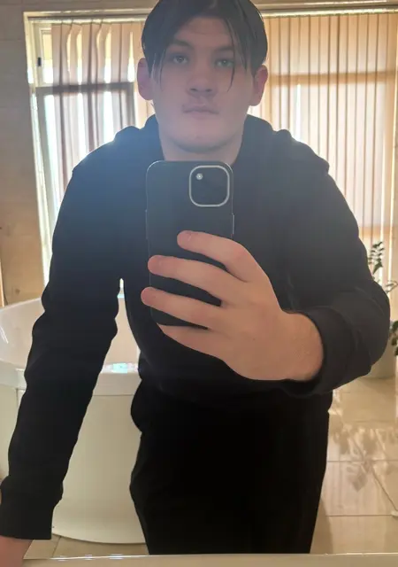 Я Марк, 18, знакомлюсь для открытые отношения в Франкфурте-на-майне