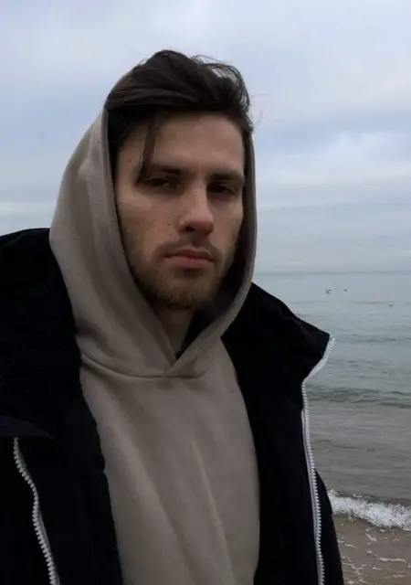 Я Влад, 28, из Гомеля, ищу знакомства без обязательств