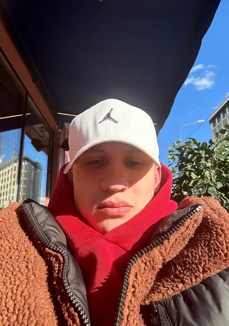 Boris из Бангкока, ищу на сайте приятное времяпровождение