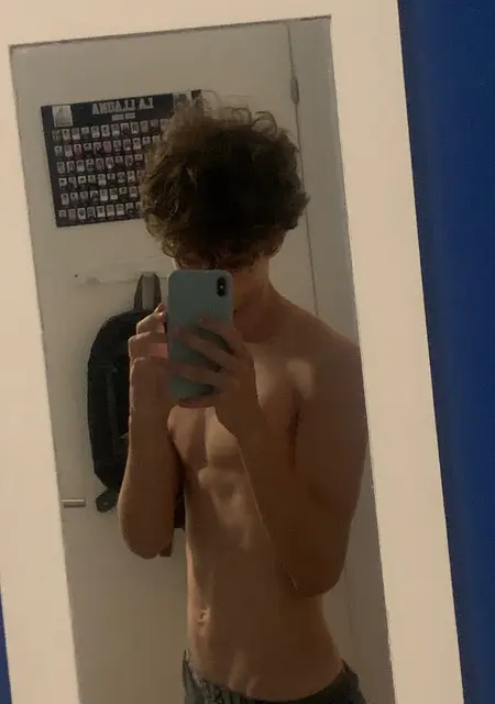 Я Mart, 21, знакомлюсь на одну ночь в Барселоне